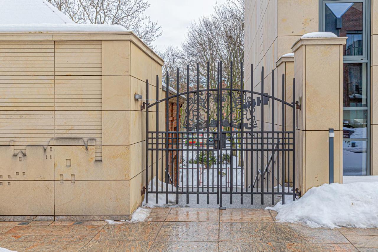 Old Town Neptun Apartments By Noclegi Renters Danzig Exterior foto